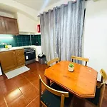 شقة Nova T1 Rua Da Oura *