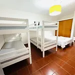 Nova T1 Rua Da Oura شقة