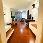 Nova T1 Rua Da Oura Appartamento *