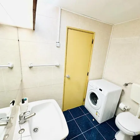 Apartment Nova T1 Rua Da Oura *