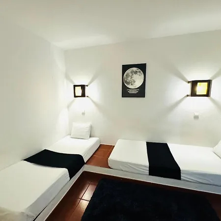 Nova T1 Rua Da Oura Apartment *