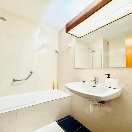 Nova T1 Rua Da Oura אלבופיירה